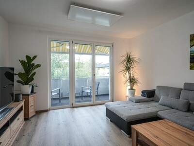 Altbauwohnung mit Balkon kaufen in 6020 Innsbruck (Bild 2)