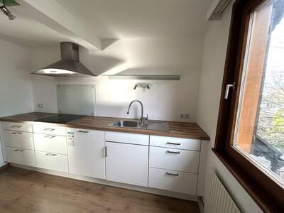 Altbauwohnung mit Balkon mieten in 6850 Dornbirn (Bild 2)