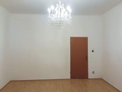 Altbauwohnung kaufen in 1030 Wien (Bild 2)