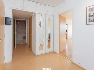 Wohnung mit Balkon kaufen in 1110 Wien (Bild 3)
