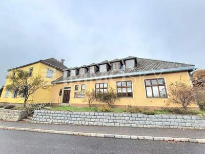 Mehrfamilienhaus kaufen in 4252 Liebenau (Bild 1)