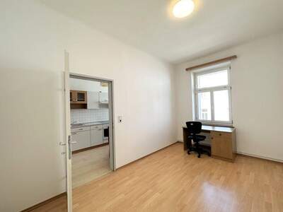 Altbauwohnung kaufen in 8010 Graz (Bild 1)