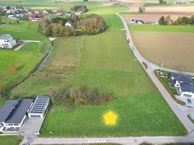 Grundstück kaufen in 5143 Feldkirchen