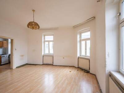 Altbauwohnung kaufen in 1120 Wien (Bild 2)