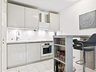 Wohnung mit Balkon kaufen in 1150 Wien (Bild 2)