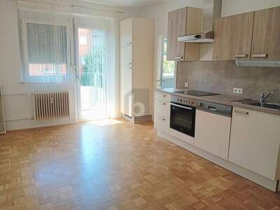 Etagenwohnung kaufen in 8023 Graz