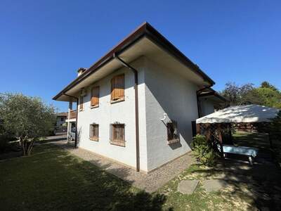 Haus mit Garten kaufen in 33052 Cervignano del Friuli (Bild 2)