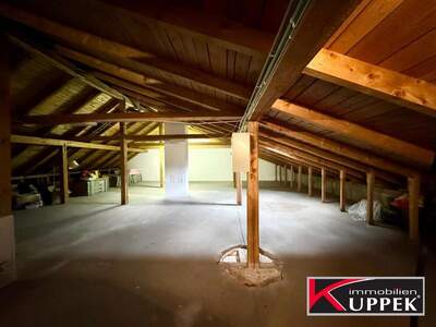 Etagenwohnung kaufen in 4470 Enns