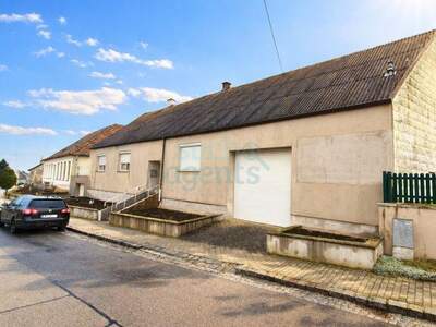 Haus kaufen in 2141 Föllim