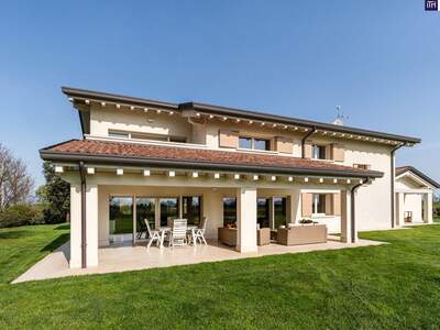 Haus mit Garten kaufen in 33080 Fiume Veneto (Bild 1)