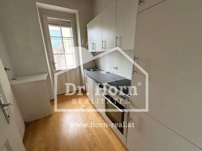 Altbauwohnung mit Balkon mieten in 8010 Graz (Bild 3)