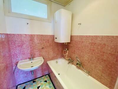 Wohnung mit Balkon kaufen in 8720 Knittelfeld (Bild 2)
