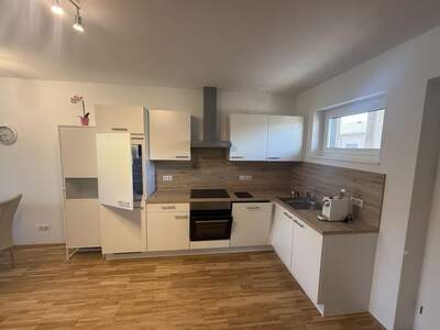 Wohnung mit Balkon mieten in 8081 Heiligenkreuz (Bild 2)