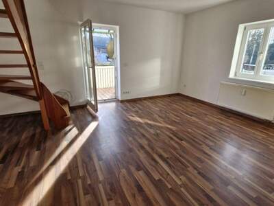 Altbauwohnung mit Balkon mieten in 8753 Fohnsdorf (Bild 1)