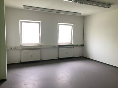 Gewerbeobjekt mieten in 5101 Bergheim (Bild 3)