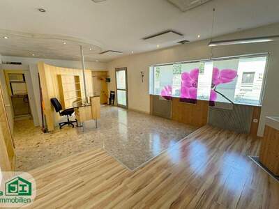 Gewerbeobjekt kaufen in 6067 Absam (Bild 1)