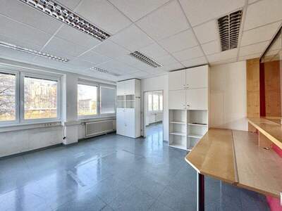 Büro / Praxis kaufen in 1120 Wien (Bild 2)