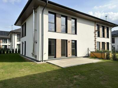 Mehrfamilienhaus kaufen in 3950 Gmünd (Bild 2)