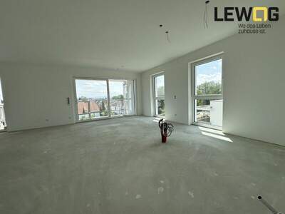 Dachgeschosswohnung kaufen in 4060 Leonding