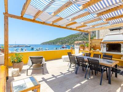 Haus kaufen in 21485 Komiža (Bild 2)