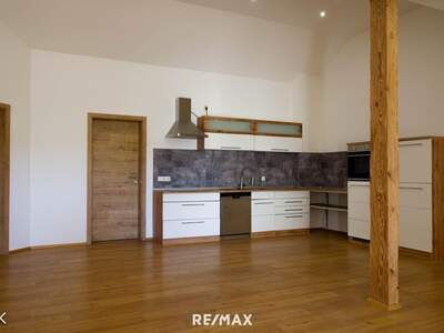 Dachgeschosswohnung kaufen in 4773 Eggerding