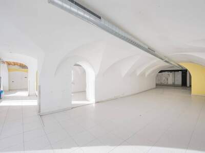 Gewerbeobjekt mieten in 6094 Axams