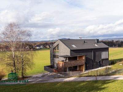 Mehrfamilienhaus kaufen in 5302 Henndorf