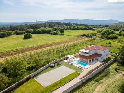 Haus kaufen in 52207 Barban (Bild 2)