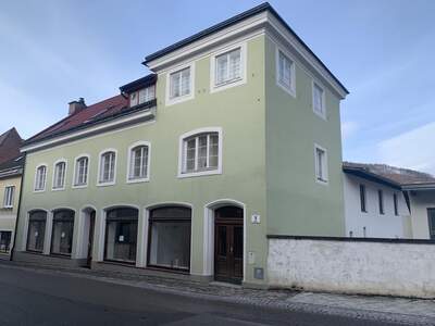Mehrfamilienhaus kaufen in 3180 Lilienfeld (Bild 2)