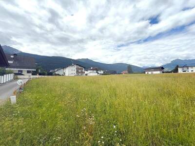 Grundstück kaufen in 6091 Götzens