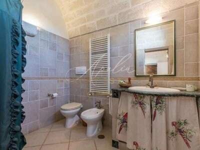 Haus kaufen in 72013 Ceglie Messapica (Bild 2)