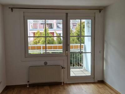 Wohnung mit Balkon mieten in 1130 Wien (Bild 2)