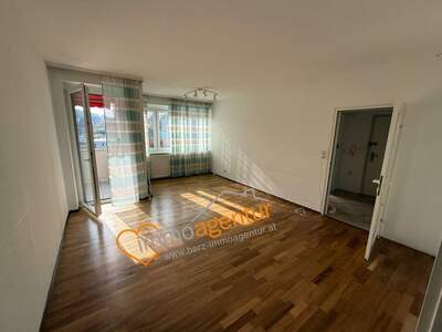 Wohnung mit Balkon kaufen in 4600 Thalheim (Bild 4)