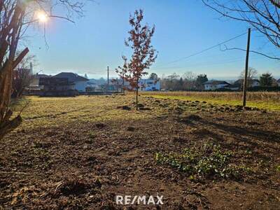 Grundstück kaufen in 5121 Ostermiething