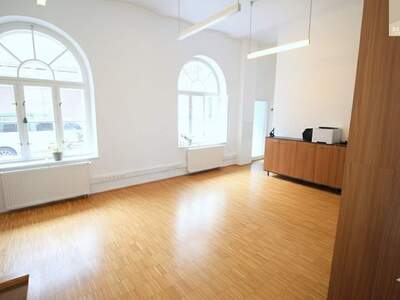 Gewerbeobjekt kaufen in 2340 Mödling