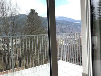 Altbauwohnung mit Balkon mieten in 8680 Mürzzuschlag (Bild 5)