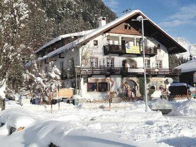 Gewerbeobjekt kaufen in 6100 Seefeld