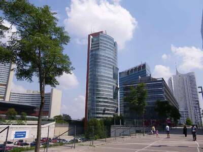 Gewerbeobjekt mieten in 1220 Wien (Bild 2)