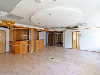 Büro / Praxis mieten in 1140 Wien (Bild 1)