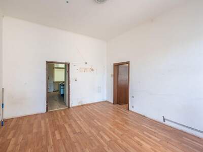 Altbauwohnung mit Balkon kaufen in 1200 Wien (Bild 5)
