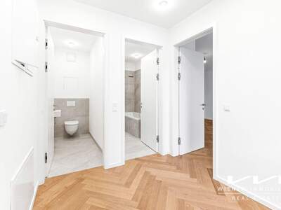 Altbauwohnung mit Balkon kaufen in 1040 Wien (Bild 3)