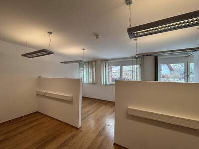 Gewerbeobjekt mieten in 4551 Ried