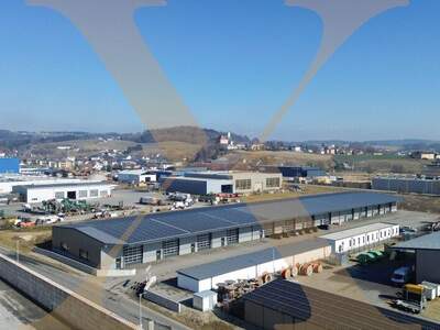 Halle / Lager / Produktion mieten in 4320 Perg