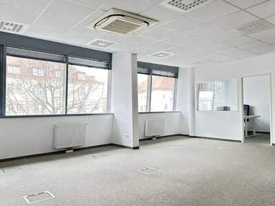 Gewerbeobjekt mieten in 2320 Schwechat