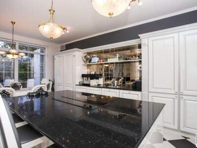 Haus kaufen in 52210 Rovinj (Bild 1)