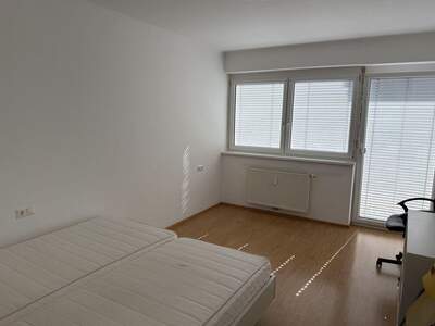 Altbauwohnung mit Balkon mieten in 9500 Villach (Bild 5)