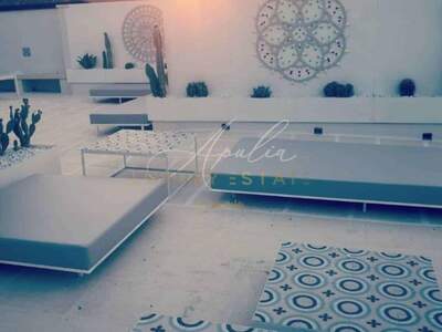 Altbauwohnung kaufen in 73100 Lecce (Bild 1)