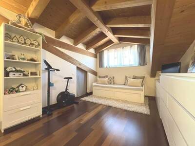 Altbauwohnung kaufen in 34073 Grado (Bild 5)