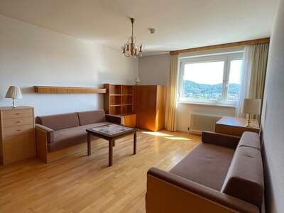 Altbauwohnung kaufen in 8020 Graz (Bild 1)
