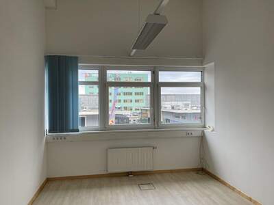 Gewerbeobjekt mieten in 5071 Himmelreich (Bild 1)